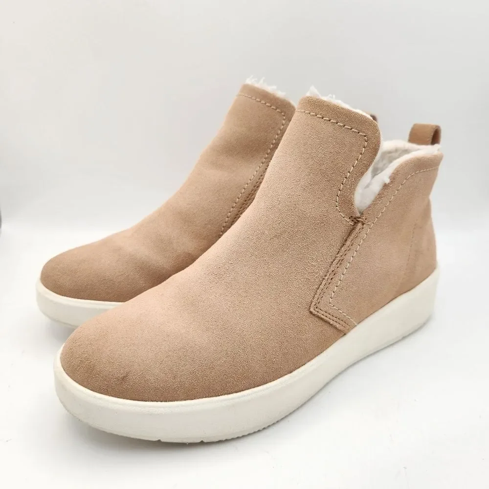 Clarks Layton Star Tan Suede Shearling Ankle Sneaker Booties Women's 7.5 Outdoor